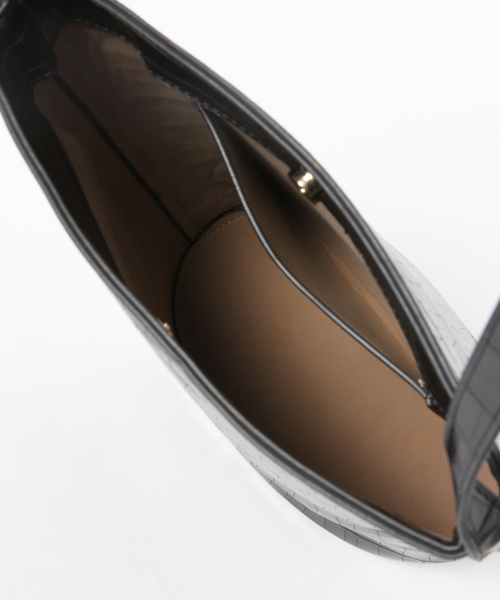 LOWRYS FARM（ローリーズファーム）の「クロコカタオシバケツＢＡＧ　851981（ショルダーバッグ・レディース・ブラック/ブラウン・FREE）」の6枚目の写真