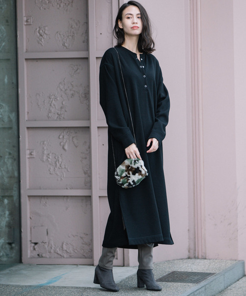 Munich（ミューニック）の「裏起毛ウォームサーマル　ヘンリーネックロングワンピース（ワンピース・レディース・ホワイト/ブラック/ベージュ/グレー・FREE）」の15枚目の写真