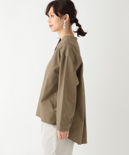 studio CLIP（スタディオクリップ）の「[取扱い店舗限定]コットンツイルスキッパーチュニック（シャツ/ブラウス・レディース・ベージュ/カーキ/ブラック・FREE）」の10枚目の写真