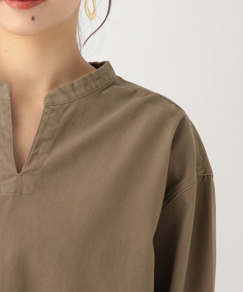 studio CLIP（スタディオクリップ）の「[取扱い店舗限定]コットンツイルスキッパーチュニック（シャツ/ブラウス・レディース・ベージュ/カーキ/ブラック・FREE）」の9枚目の写真