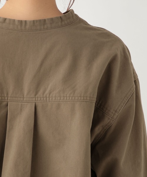 studio CLIP（スタディオクリップ）の「[取扱い店舗限定]コットンツイルスキッパーチュニック（シャツ/ブラウス・レディース・ベージュ/カーキ/ブラック・FREE）」の4枚目の写真