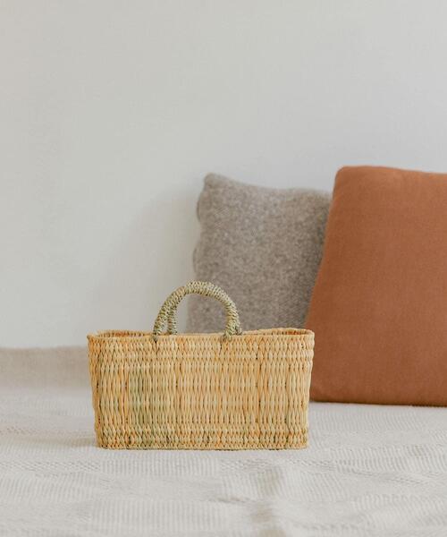 URBAN RESEARCH DOORS（アーバンリサーチドアーズ）の「アフリカンスクエア　ストロー横長かごS（インテリア雑貨・レディース・その他・SMALL）」の4枚目の写真
