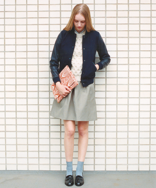 B:MING by BEAMS(ビーミングバイビームス)の「AVANI / バティック2WAYバッグ(クラッチバッグ・レディース・レッド/ネイビー・ONE SIZE)」の10枚目の写真