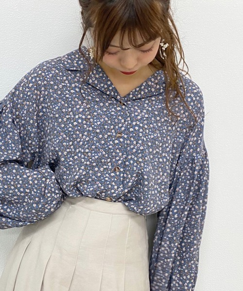 apres jour(アプレジュール)の「花柄袖ボリュームブラウス【ZOZOTOWN限定アイテム】(シャツ/ブラウス・レディース・ベージュ/オフホワイト/サックスブルー/アイボリー/ミント・フリー)」の18枚目の写真