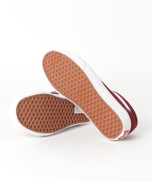 VANS（バンズ）の「VANS(ヴァンズ) OLD SKOOL（スニーカー・メンズ・レッド・8/10/9/8.5/9.5/11）」の2枚目の写真