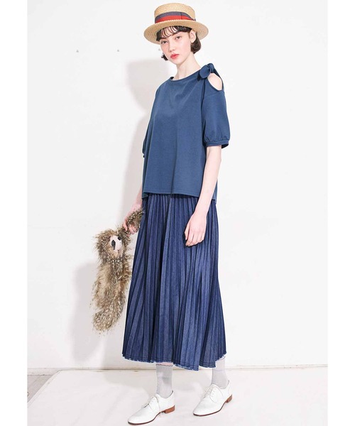 シロップ．（シロップ．）の「ちらっと肩見せリボントップス（Tシャツ/カットソー・レディース・ブラック/ブルー・SMALL/MEDIUM/LARGE/X-LARGE/XX-LARGE）」の4枚目の写真