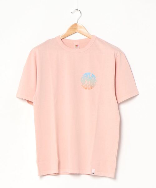 FRUIT OF THE LOOM(フルーツオブザルーム)の「製品染め プリント入りS/S Tシャツ / ワンポイント / プリント / 半袖 / カジュアル / ユニセックス(Tシャツ/カットソー・メンズ・レンガ/ピンク/カーキ/ホワイト・S/M/L/XL)」の9枚目の写真