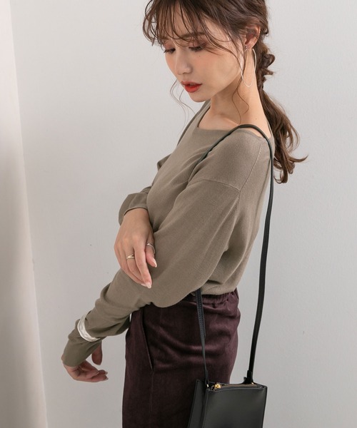Newlyme(ニューリーミー)の「洗えるシルクタッチVネックニット【R】(ニット/セーター・レディース・ブラウン/ベージュ/オフホワイト/モカ/グリーン/ブラック・M-L)」の22枚目の写真