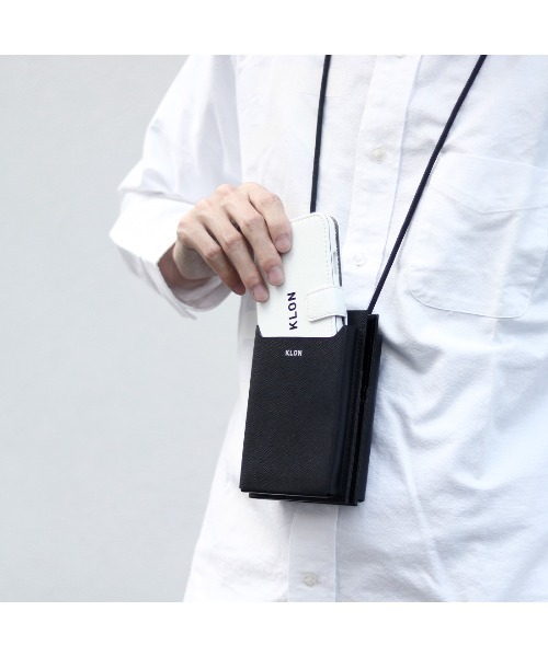 KLON（クローン）の「KLON LEATHER MULTI POUCH BLACK（ポーチ