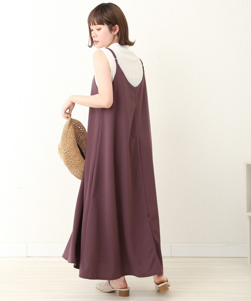 libelle more（リベル モア）の「カットジョーゼット　キャミワンピース（ジャンパースカート・レディース・ブラウン/ブラック/パープル/ラベンダー/グレイッシュベージュ・FREE）」の4枚目の写真