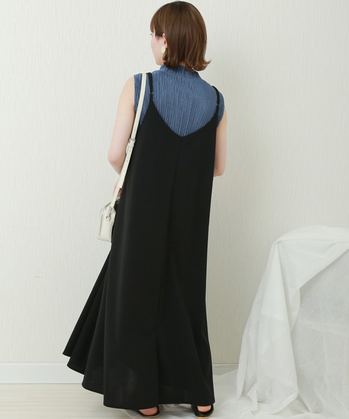 libelle more（リベル モア）の「カットジョーゼット　キャミワンピース（ジャンパースカート・レディース・ブラウン/ブラック/パープル/ラベンダー/グレイッシュベージュ・FREE）」の7枚目の写真