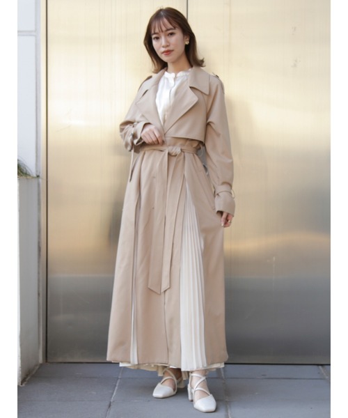 dazzlin（ダズリン）の「シャイニーティアードフレアワンピース（ワンピース・レディース・パープル/ブルー/アイボリー・FREE）」の7枚目の写真