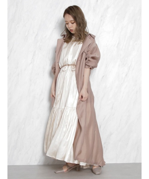 dazzlin（ダズリン）の「シャイニーティアードフレアワンピース（ワンピース・レディース・パープル/ブルー/アイボリー・FREE）」の17枚目の写真