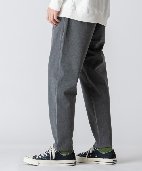 rehacer(レアセル)の「rehacer : Easy Slacks Pants / イージー スラックス パンツ(スラックス・メンズ・ブラック/グレー・LARGE/SMALL/MEDIUM)」の2枚目の写真