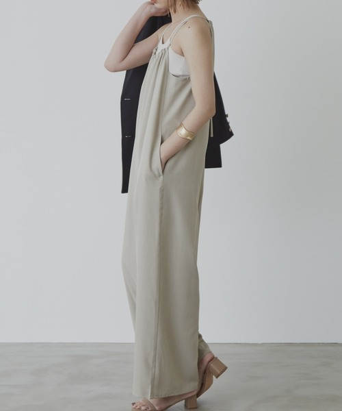 Aunt Marie's(アントマリーズ)の「リラックスサロペット【低身長向けSサイズ展開有】(サロペット/オーバーオール・レディース・ブラック/ベージュ・SMALL/FREE)」の8枚目の写真