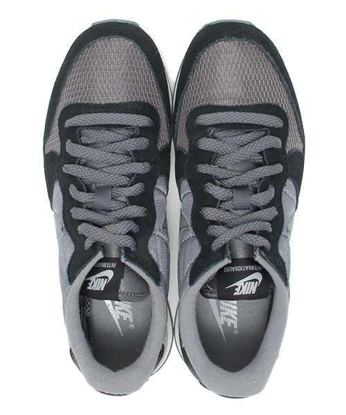 NIKE(ナイキ)の「ウィメンズ ナイキ インターナショナリスト NIKE WMNS INTER NATIONALIST 629684-010(スニーカー・レディース・ブラック・23cm/24cm/23.5cm/24.5cm)」の5枚目の写真