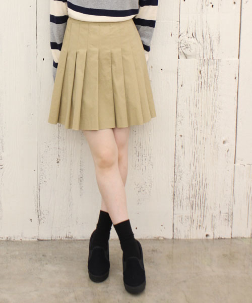 Chico(チコ)の「プリーツミニSKT(スカート・レディース・ベージュ/ダークカーキ・FREE)」の15枚目の写真