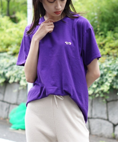 PENNEYS(ぺニーズ)の「PENNEY'S / ペニーズ THE FOX ONE-POINT BASIC CREW SS TEE フォックス ワンポイント 無地Tシャツ(Tシャツ/カットソー・メンズ・ネイビー/パープル/ダークブラウン/サンドベージュ/グリーン/ブラック/ホワイト/グレー/ブルー系/ピンク系・MEDIUM/LARGE/SMALL/X-LARGE)」の12枚目の写真