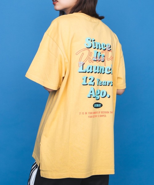 WEGO（ウィゴー）の「WEGO/グラフィックビッグシルエットTシャツ（Tシャツ/カットソー・レディース・ダークグリーン/イエロー/ピンク/ホワイト/ブルー/その他1/スミクロ/ホワイト系その他/オレンジ/その他2/サックスブルー/イエロー系その他/ライム/オフホワイト/その他3/その他5/その他4/その他6・MEDIUM/SMALL）」の10枚目の写真