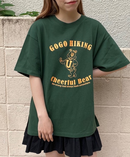 WEGO（ウィゴー）の「WEGO/グラフィックビッグシルエットTシャツ（Tシャツ/カットソー・レディース・ダークグリーン/イエロー/ピンク/ホワイト/ブルー/その他1/スミクロ/ホワイト系その他/オレンジ/その他2/サックスブルー/イエロー系その他/ライム/オフホワイト/その他3/その他5/その他4/その他6・MEDIUM/SMALL）」の6枚目の写真