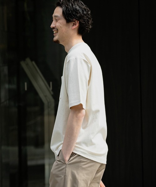 URBAN RESEARCH DOORS（アーバンリサーチドアーズ）の「USAヘビーウェイト半袖Tシャツ（Tシャツ/カットソー・メンズ・ホワイト系その他/パープル/ブルー系その他/ネイビー/イエロー・40/38）」の13枚目の写真