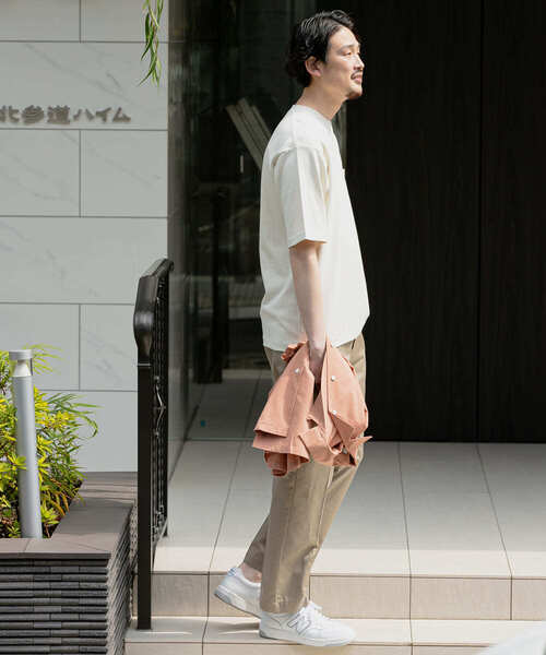 URBAN RESEARCH DOORS（アーバンリサーチドアーズ）の「USAヘビーウェイト半袖Tシャツ（Tシャツ/カットソー・メンズ・ホワイト系その他/パープル/ブルー系その他/ネイビー/イエロー・40/38）」の15枚目の写真