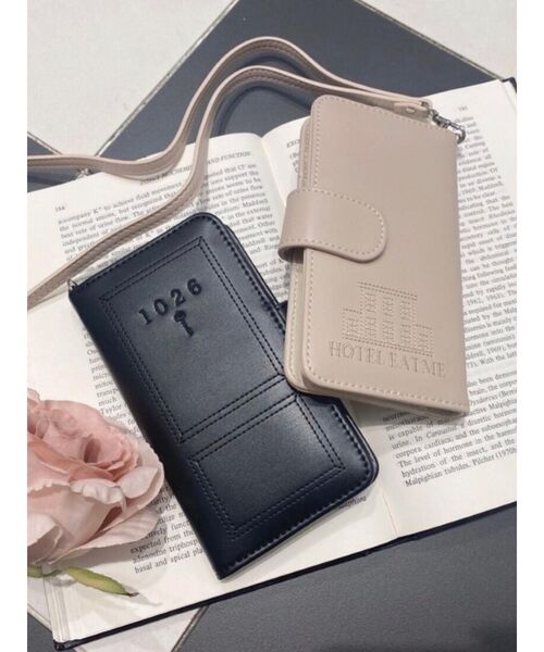 EATME(イートミー)の「ROOMスマホケース (マルチサイズ)(スマホケース/カバー・レディース・ブラック/クリーム・FREE)」の7枚目の写真