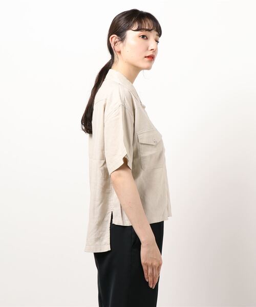 RAG MACHINE（ラグマシーン）の「【RAG MACHINE】ドットボタン半袖シャツ（シャツ/ブラウス・レディース・ブラウン/グリーン/オフホワイト・M/L）」の5枚目の写真