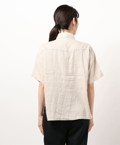 RAG MACHINE（ラグマシーン）の「【RAG MACHINE】ドットボタン半袖シャツ（シャツ/ブラウス・レディース・ブラウン/グリーン/オフホワイト・M/L）」の4枚目の写真