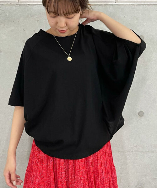 fredy repit（フレディレピ）の「タックドルマントップス（Tシャツ/カットソー・レディース・ブラック/ベージュ/オフホワイト・38）」の2枚目の写真