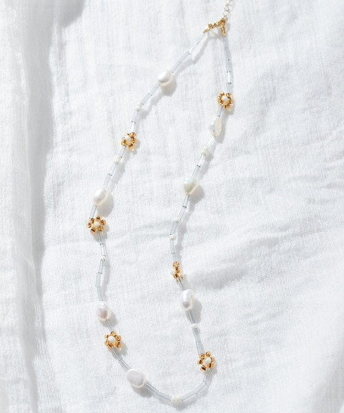 DRWCYS（ドロシーズ）の「淡水パール＆ビーズネックレス（ネックレス・レディース・ホワイト/ブラウン・FREE）」の2枚目の写真