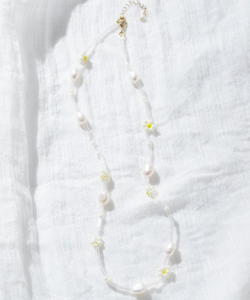 DRWCYS（ドロシーズ）の「淡水パール＆ビーズネックレス（ネックレス・レディース・ホワイト/ブラウン・FREE）」の4枚目の写真