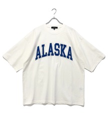 貼付け アーチロゴ ルーズシルエット Tシャツ 【ALASKA】