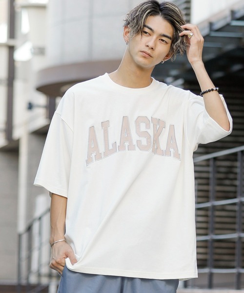 Beno(ビーノ)の「貼付け アーチロゴ ルーズシルエット Tシャツ 【ALASKA】(Tシャツ/カットソー・メンズ・オフホワイト/アイボリー/ブラック/オートミール/ラベンダー・M/L)」の6枚目の写真