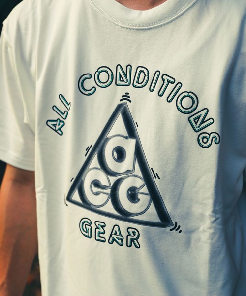 新品　ナイキ ACG NRG DF トラウト Tシャツ　大きいサイズ　2XL　鮭 新品 ナイキ ACG NRG DF トラウト Tシャツ 大きいサイズ 2XL 鮭