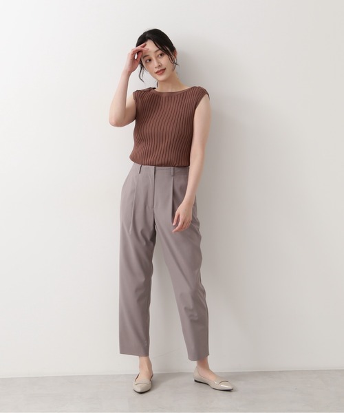 NATURAL BEAUTY BASIC(ナチュラルビューティーベーシック)の「リラックステーパードパンツ(その他パンツ・レディース・ブラック/グレー/ピンク・X-SMALL/SMALL/MEDIUM)」の11枚目の写真