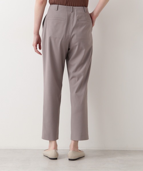 NATURAL BEAUTY BASIC(ナチュラルビューティーベーシック)の「リラックステーパードパンツ(その他パンツ・レディース・ブラック/グレー/ピンク・X-SMALL/SMALL/MEDIUM)」の14枚目の写真