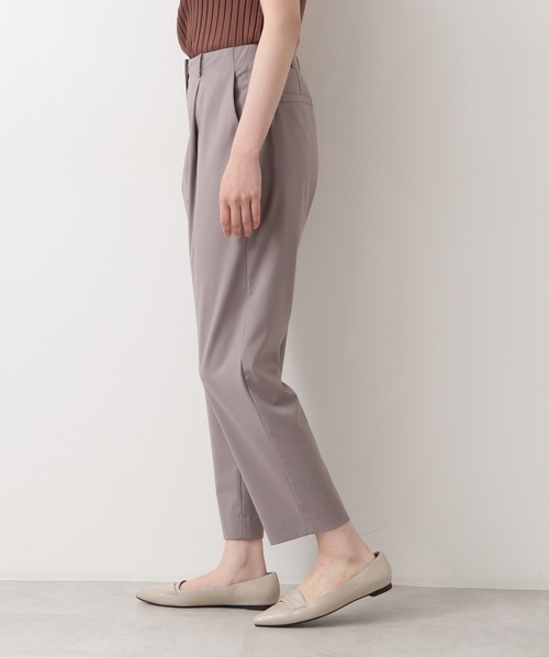 NATURAL BEAUTY BASIC(ナチュラルビューティーベーシック)の「リラックステーパードパンツ(その他パンツ・レディース・ブラック/グレー/ピンク・X-SMALL/SMALL/MEDIUM)」の15枚目の写真
