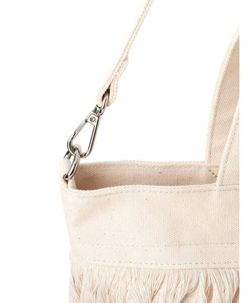 GYDA（ジェイダ）の「ロングフリンジトートBAG（ハンドバッグ・レディース・カーキ/アイボリー・FREE）」の7枚目の写真