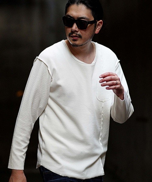 RATTLE TRAP（ラトルトラップ）の「Uネックカットオフウォッシュ加工（Tシャツ/カットソー・メンズ・ホワイト/ブラック/ブラック×ホワイト・LL/M/L）」の8枚目の写真