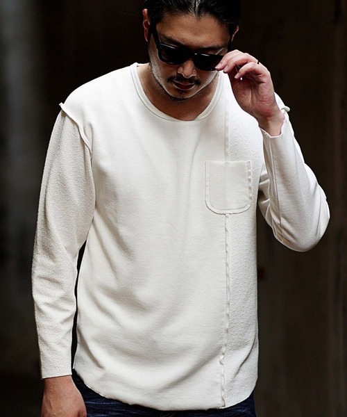 RATTLE TRAP（ラトルトラップ）の「Uネックカットオフウォッシュ加工（Tシャツ/カットソー・メンズ・ホワイト/ブラック/ブラック×ホワイト・LL/M/L）」の9枚目の写真