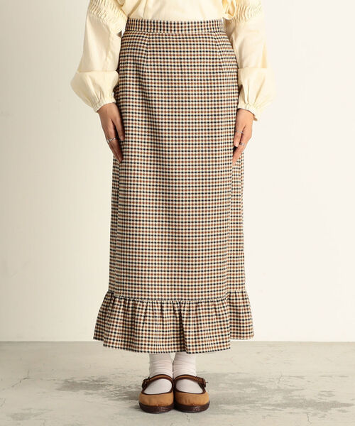 fredy emue（フレディエミュ）の「チェック柄裾フリルスカート（スカート・レディース・ベージュ系その他3/ブラック系その他3・36/38）」の11枚目の写真