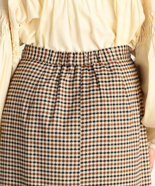 fredy emue（フレディエミュ）の「チェック柄裾フリルスカート（スカート・レディース・ベージュ系その他3/ブラック系その他3・36/38）」の19枚目の写真