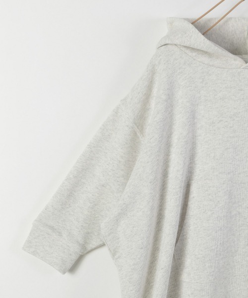 LOWRYS FARM（ローリーズファーム）の「ウラケＢＩＧフーディー　216006（スウェット・キッズ・ブラウン/ベージュ/グレー・110cm/120cm/130cm/140cm/150cm）」の12枚目の写真