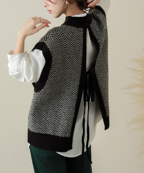 SUGAR BISKET（シュガービスケット）の「バックシャンニットベスト（ベスト・レディース・ブラック/ホワイト/ベージュ/ブラウン・フリー）」の15枚目の写真