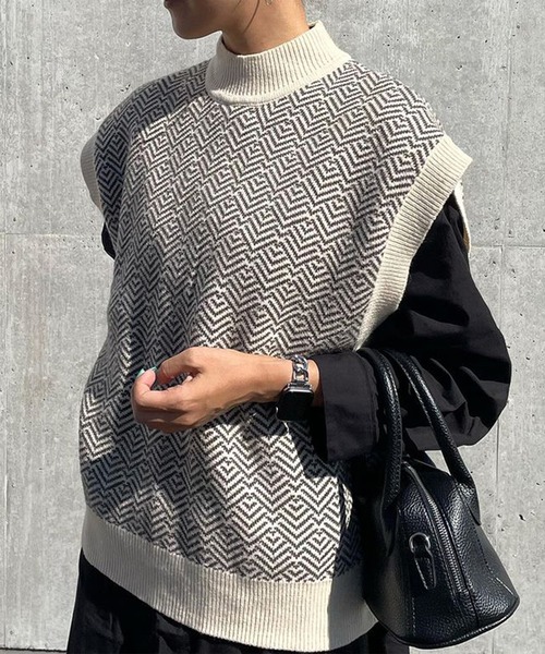 SUGAR BISKET（シュガービスケット）の「バックシャンニットベスト（ベスト・レディース・ブラック/ホワイト/ベージュ/ブラウン・フリー）」の6枚目の写真