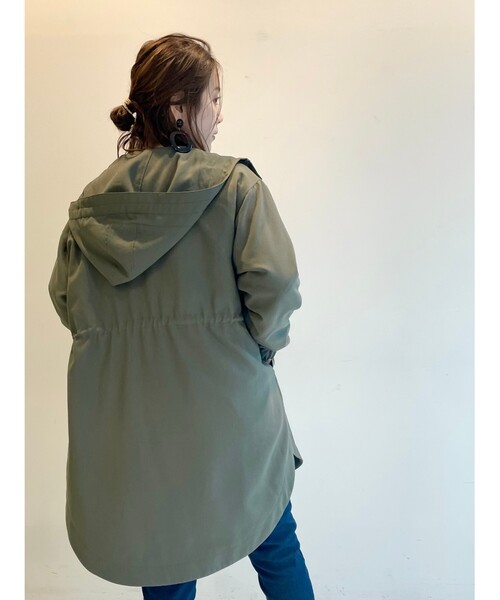 SHOO・LA・RUE(シューラルー)の「◆【M-3L】ラウンドヘムミリタリーコート(その他アウター・レディース・ブラック/カーキ/ベージュ・02/03/04/05)」の5枚目の写真