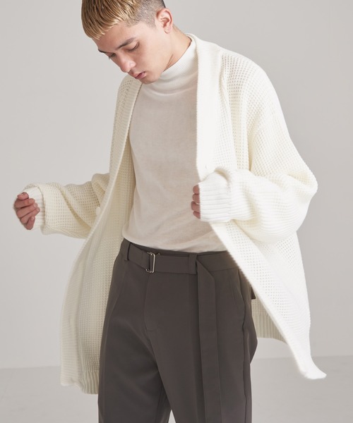 NILWAY（ニルウェイ）の「極上ヘビーワッフルビッグニットカーディガン（カーディガン/ボレロ・メンズ・ブラック/オフホワイト/グレイッシュベージュ/グレイッシュブルー/グリーン/マスタード/オレンジ/ロイヤルブルー/グリーン系/チャコール・MEDIUM/LARGE）」の14枚目の写真