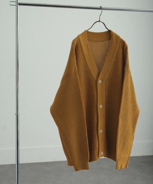 NILWAY（ニルウェイ）の「極上ヘビーワッフルビッグニットカーディガン（カーディガン/ボレロ・メンズ・ブラック/オフホワイト/グレイッシュベージュ/グレイッシュブルー/グリーン/マスタード/オレンジ/ロイヤルブルー/グリーン系/チャコール・MEDIUM/LARGE）」の22枚目の写真