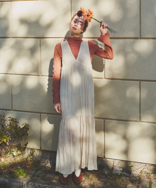 hinari(ヒナリ)の「メロウリブトップス(Tシャツ/カットソー・レディース・ブラック/オフホワイト/ボルドー/マスタード/ピンク/ライトグリーン/ライトブルー/グリーン系その他/テラコッタ・FREE)」の14枚目の写真